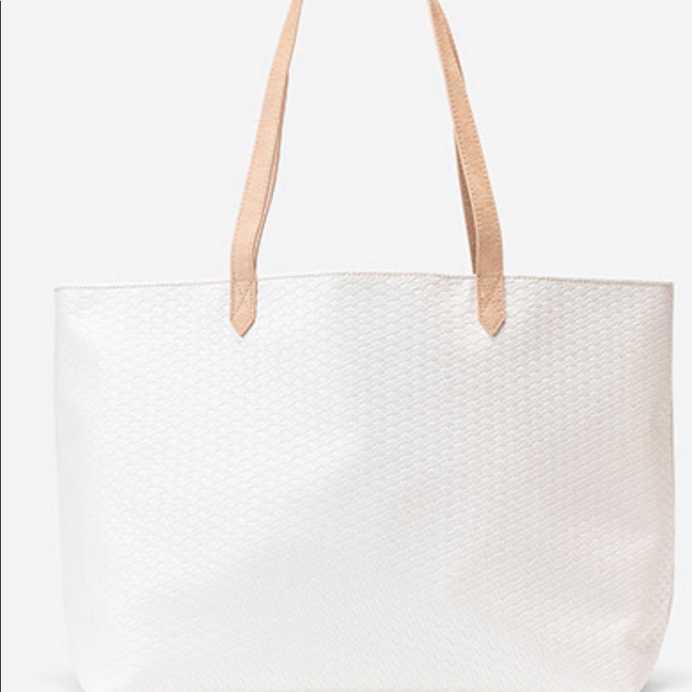 Thirty-One Modern Tote White Basket Weave